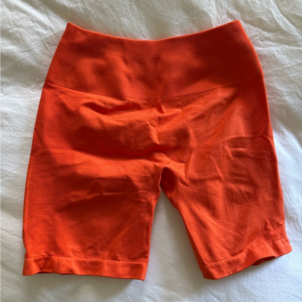 Aurola Women's Orange Shorts